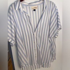 Universal Thread Light Blue & White Striped Button Up T-Shirt